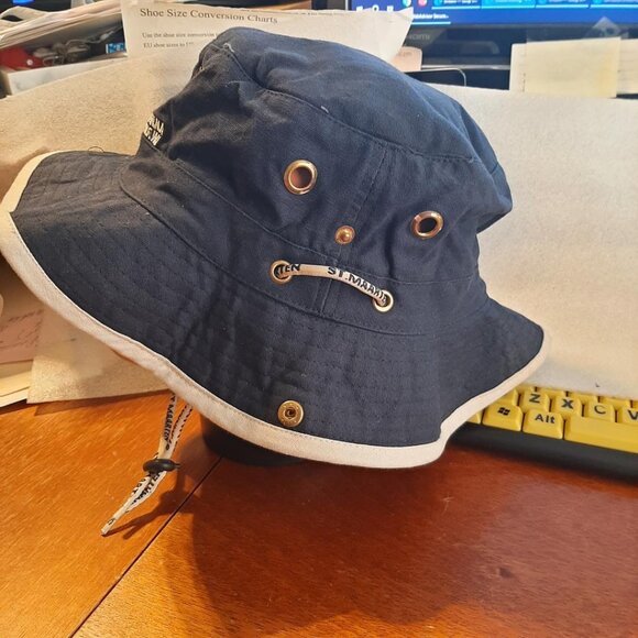 NEW ! Men Hard Rock Cafe St. Maarten Embroidered Bucket Hat Black - Picture 3 of 6